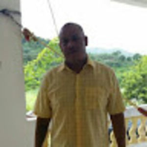 Meet your Posher, Luis a.